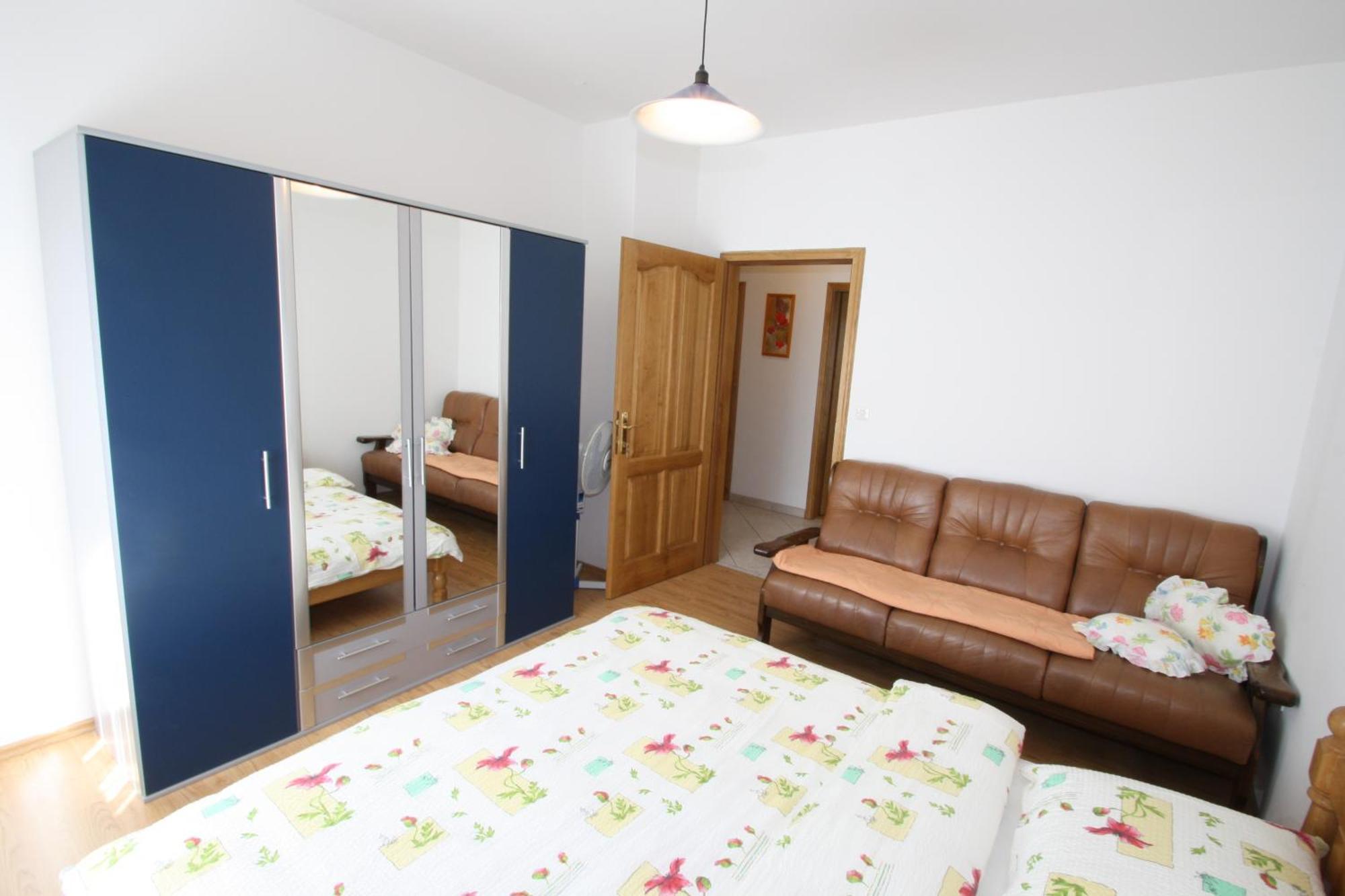 Apartments Rose ポレッチ 部屋 写真