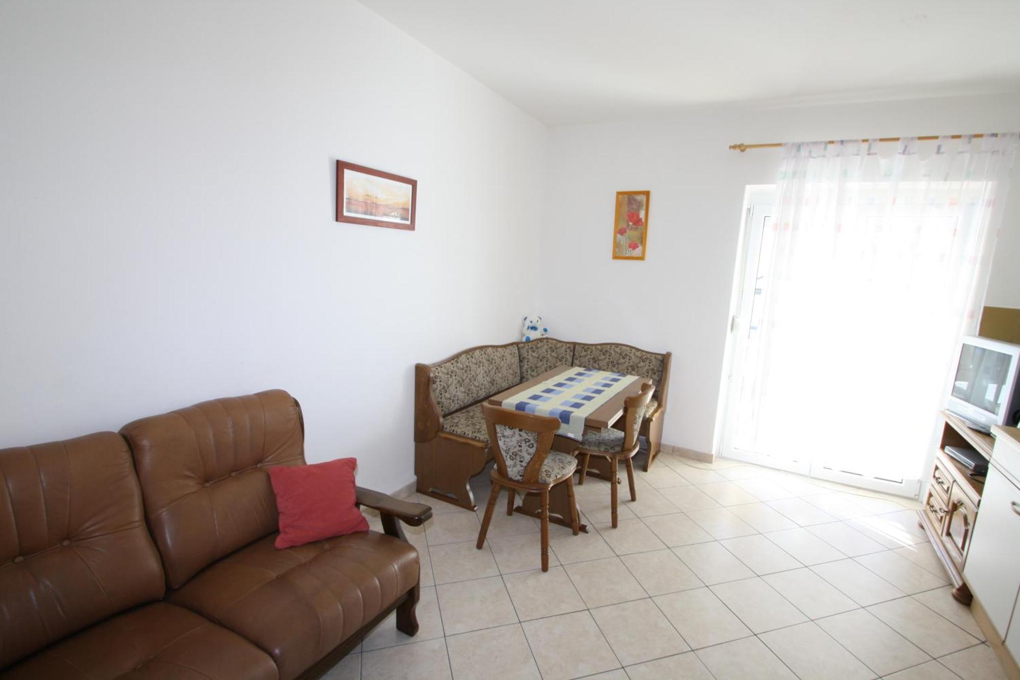 Apartments Rose ポレッチ 部屋 写真
