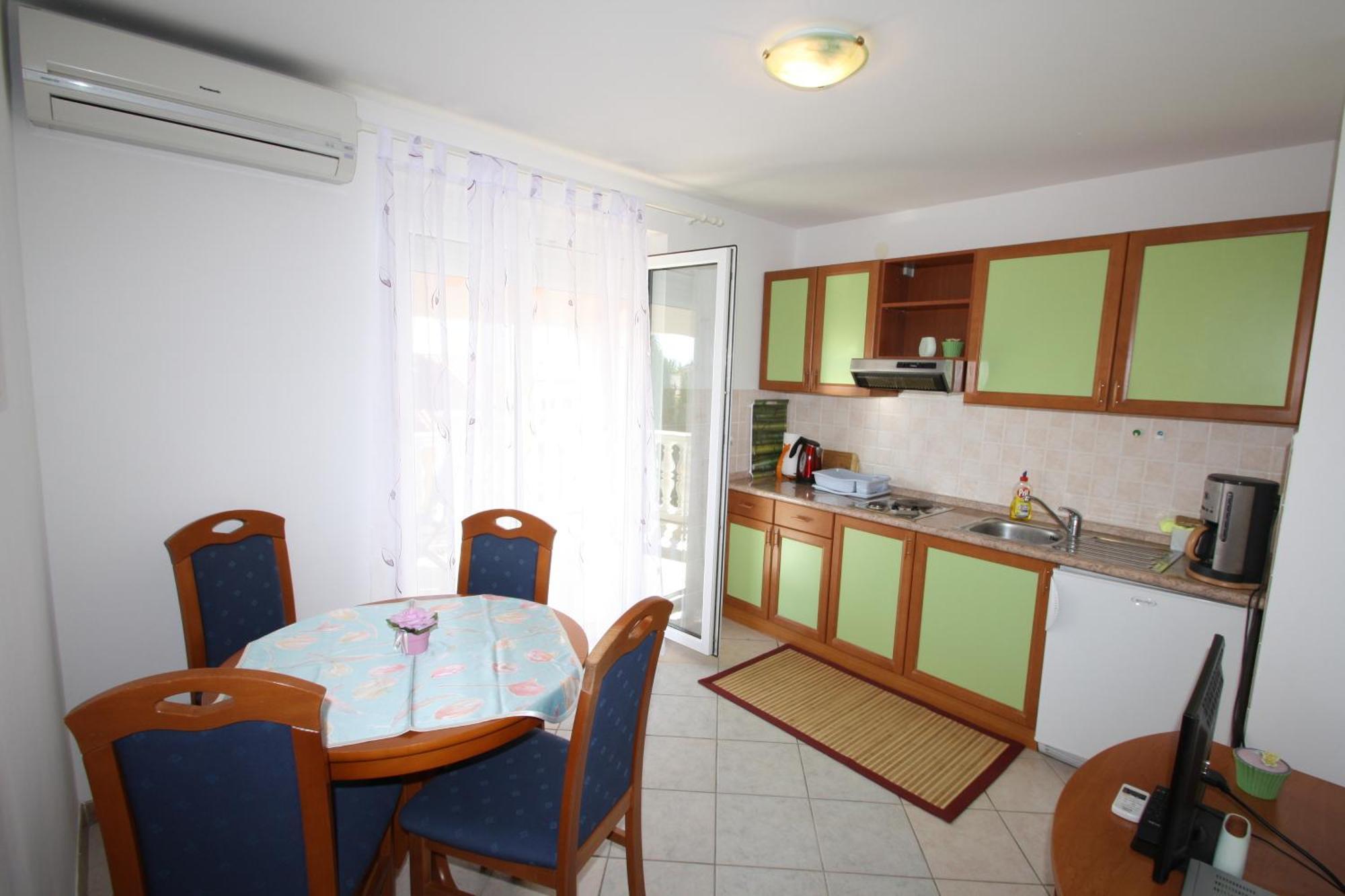 Apartments Rose ポレッチ 部屋 写真