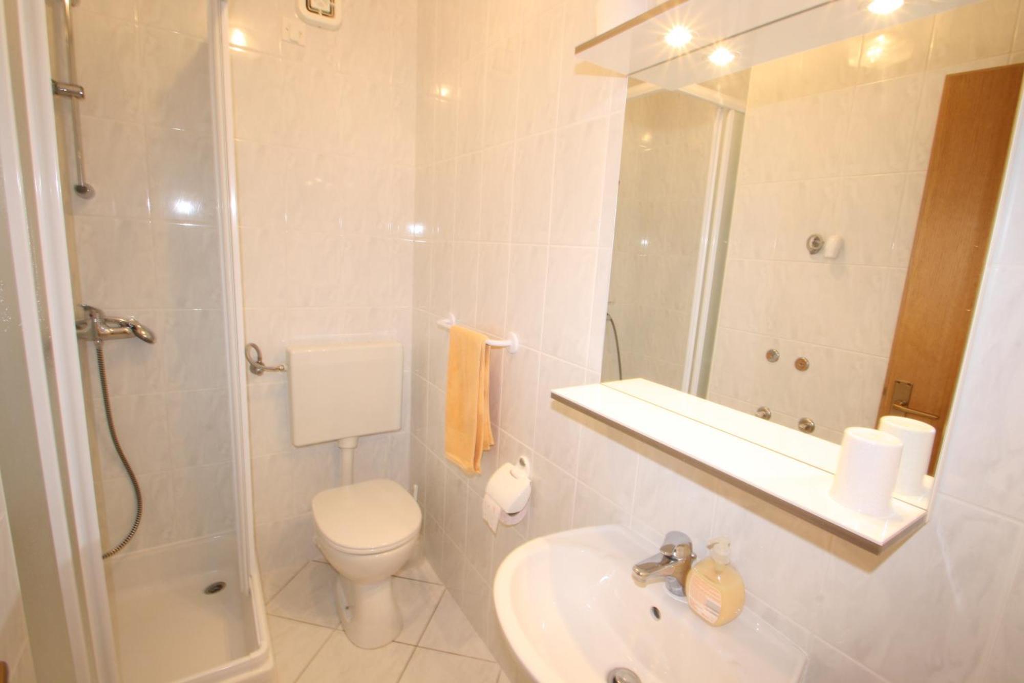 Apartments Rose ポレッチ 部屋 写真