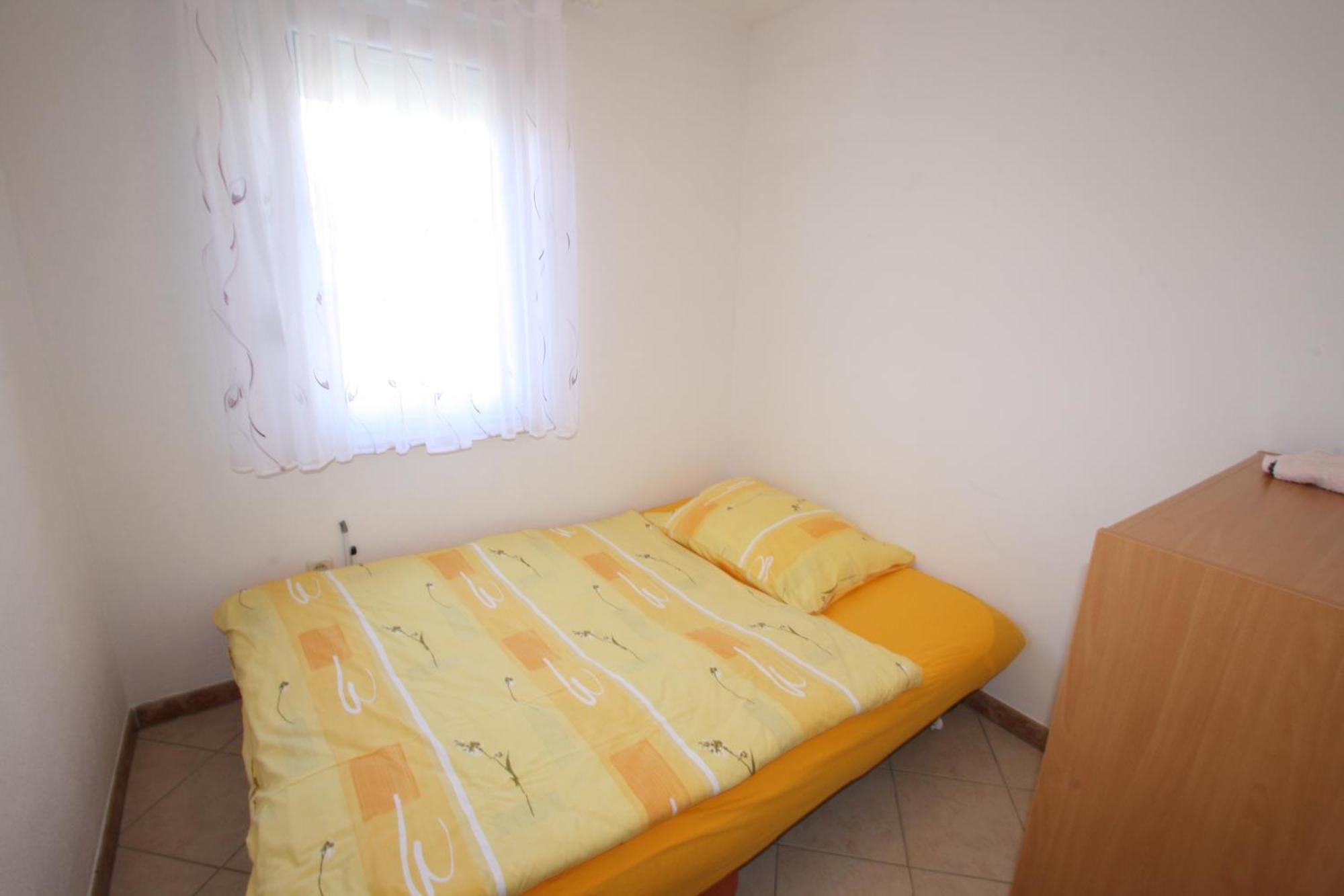Apartments Rose ポレッチ 部屋 写真