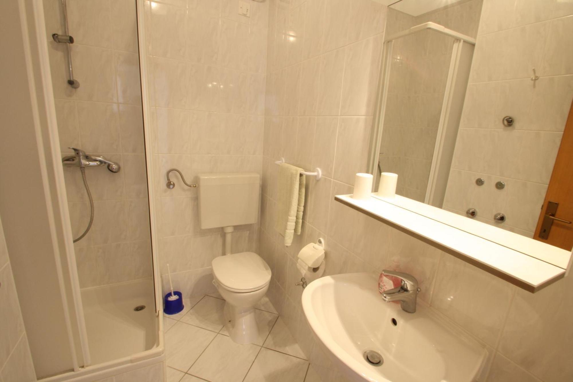Apartments Rose ポレッチ 部屋 写真